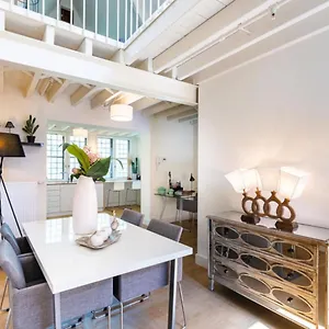  Apartment Old Town Triplex Belgien