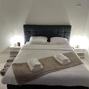 Apartment Prachtige In Centrum Met Badkamer !, Brügge